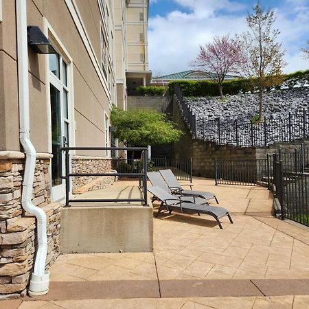 Doubletree By Hilton Front Royal Blue Ridge Shadows Hotel Bagian luar foto