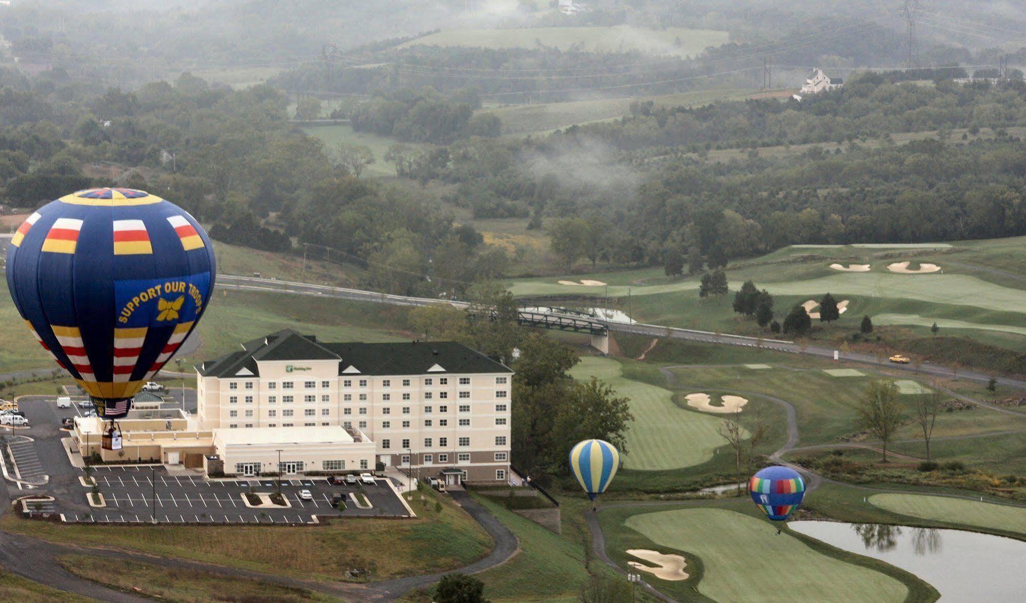 Doubletree By Hilton Front Royal Blue Ridge Shadows Hotel Bagian luar foto